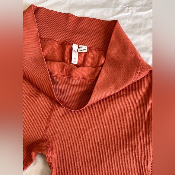 So Leggings set  size M/L Dark Orange - Picture 5 of 5